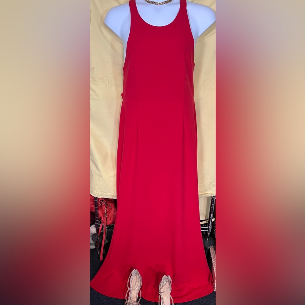 Lulus Straight to the heart ❤️ Strappy Back Tumpet Gown. - Picture 2 of 4
